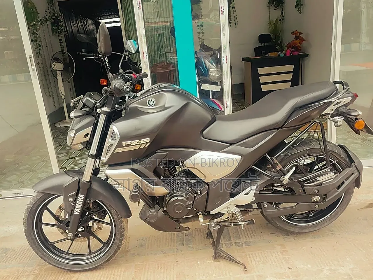 Yamaha FZS V3 2023 Black