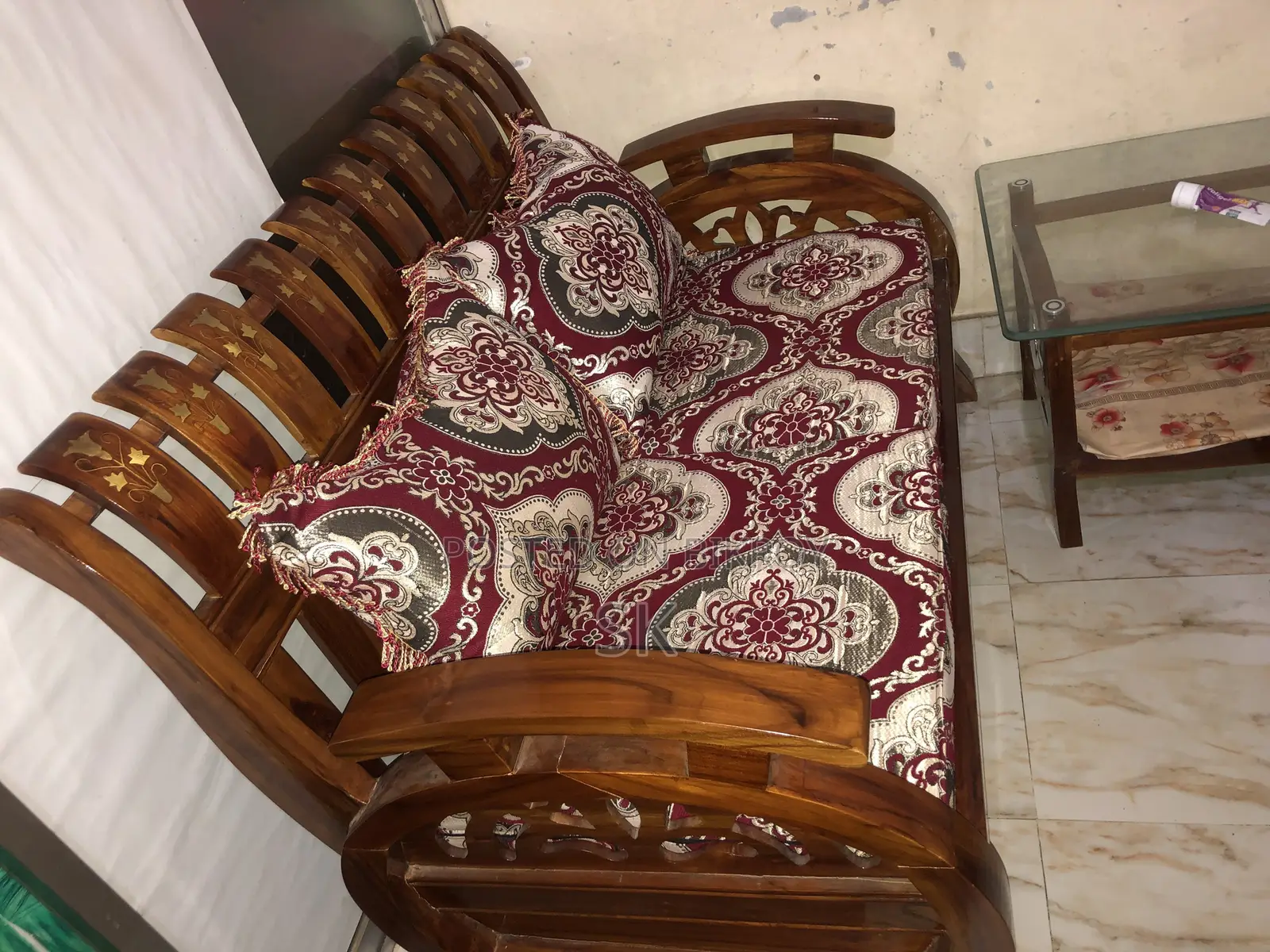 ৫ সেটের সেগুন কাঠের সোফা ব্যবহৃত ৩মাস Used মূল্য৬৫০০০