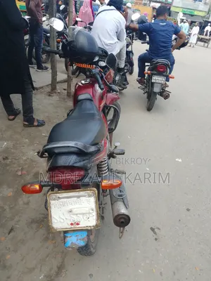 বাজাজ প্লাটিনা ১১০ ২০১৫ লাল
