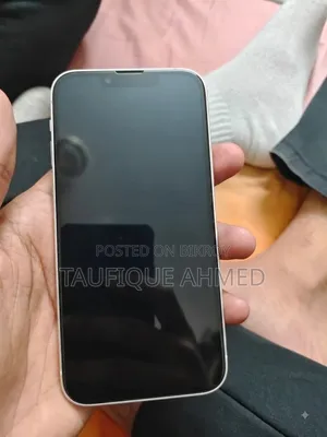 অ্যাপল আইফোন ১৩ ১২৮ জিবি হোয়াইট