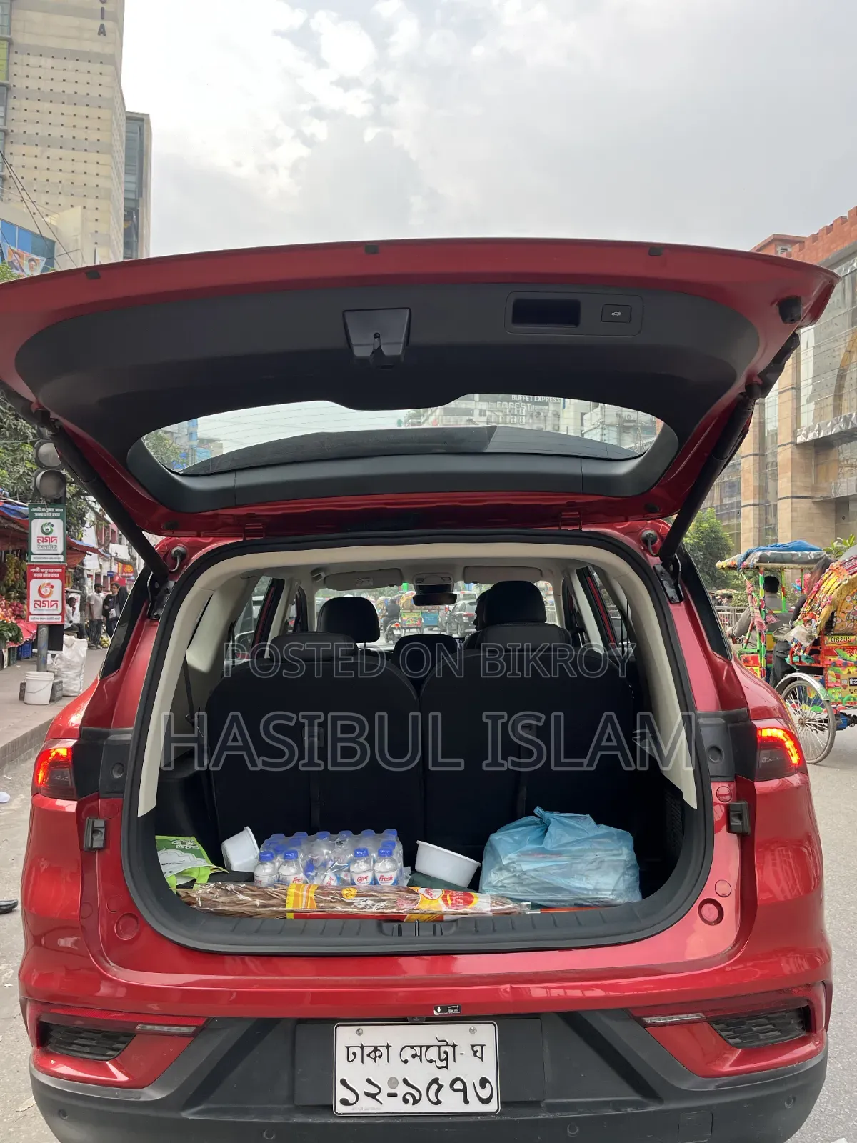 Proton X70 2023 Red