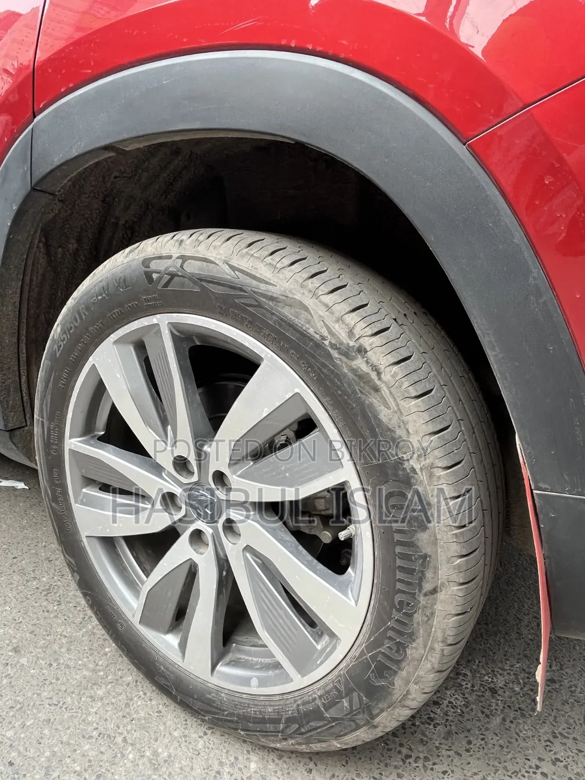 Proton X70 2023 Red