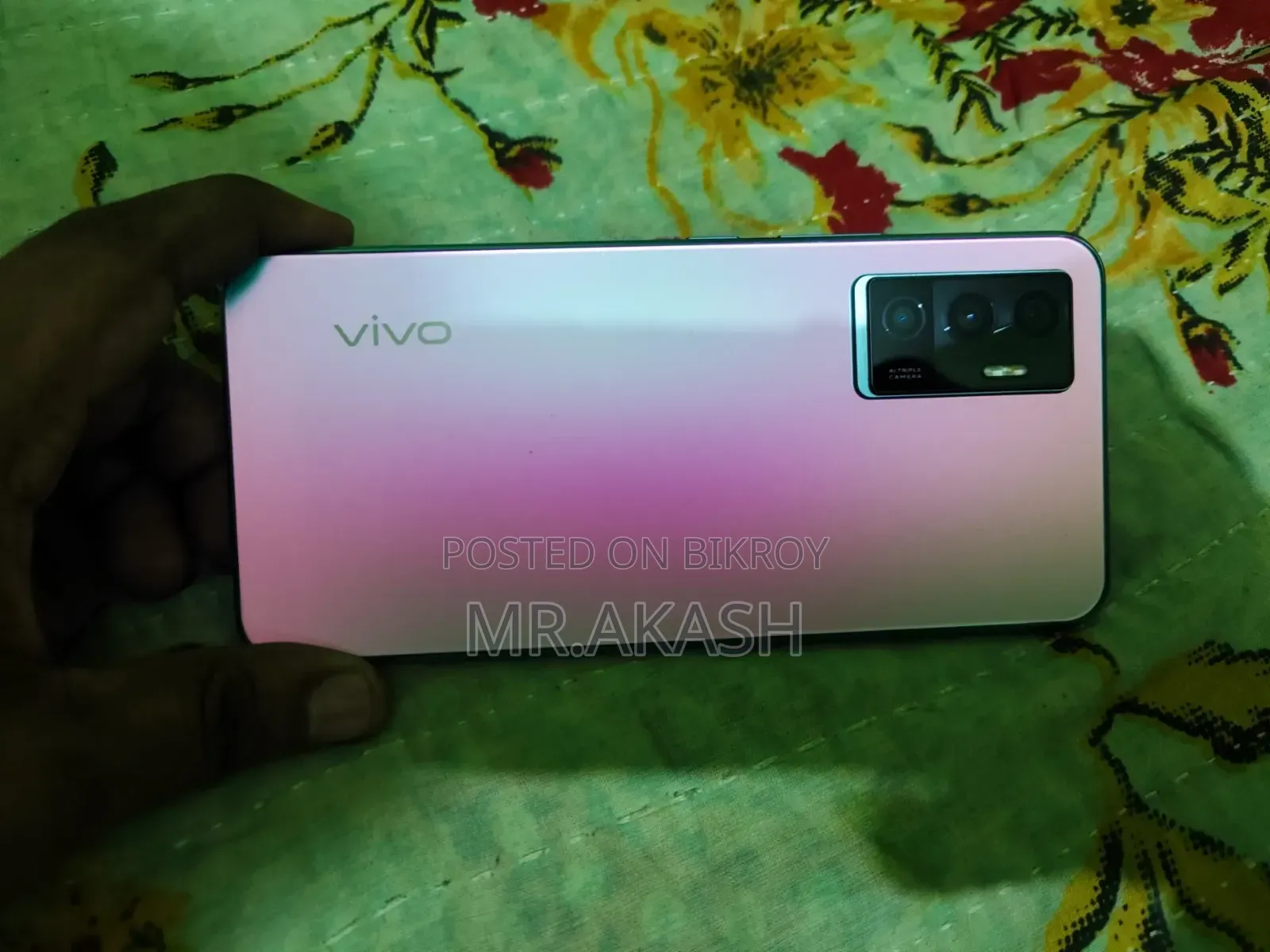 ভিভো ওয়াই৭৫ ১২৮ জিবি