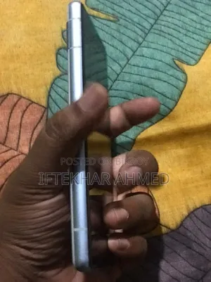 Google Pixel 7a 128 GB White