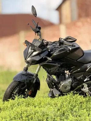 Hero Xtreme 125R 2025 Black