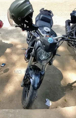 বেনেলি টিএনটি ২০১৮ কালো