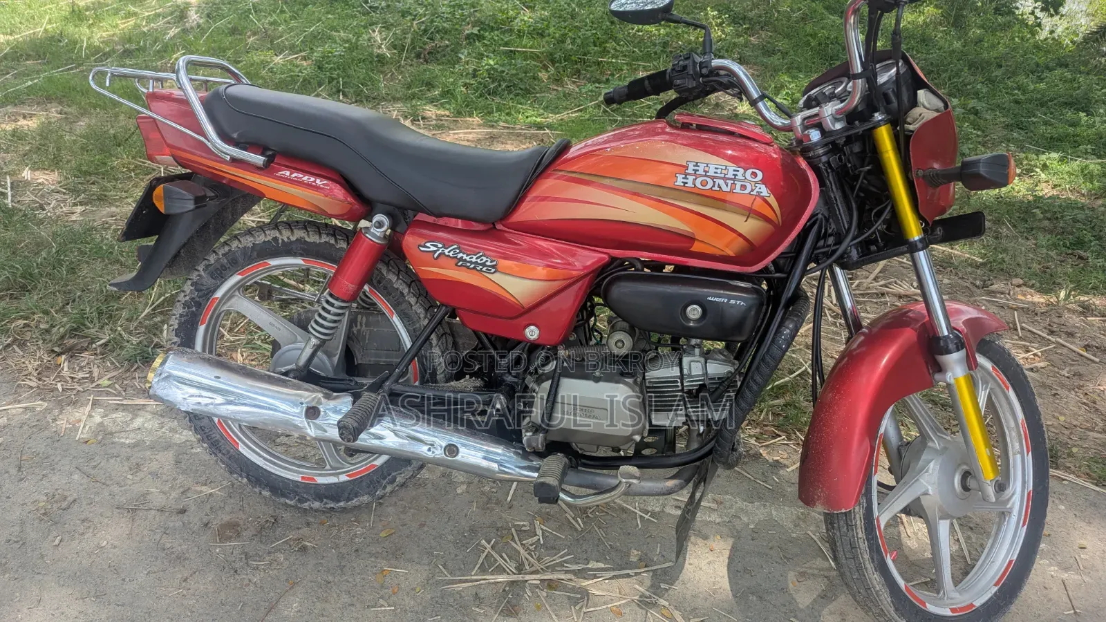 হিরো স্প্লেন্ডার প্লাস ২০১৪ রেড