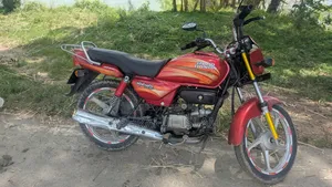 হিরো স্প্লেন্ডার প্লাস ২০১৪ রেড