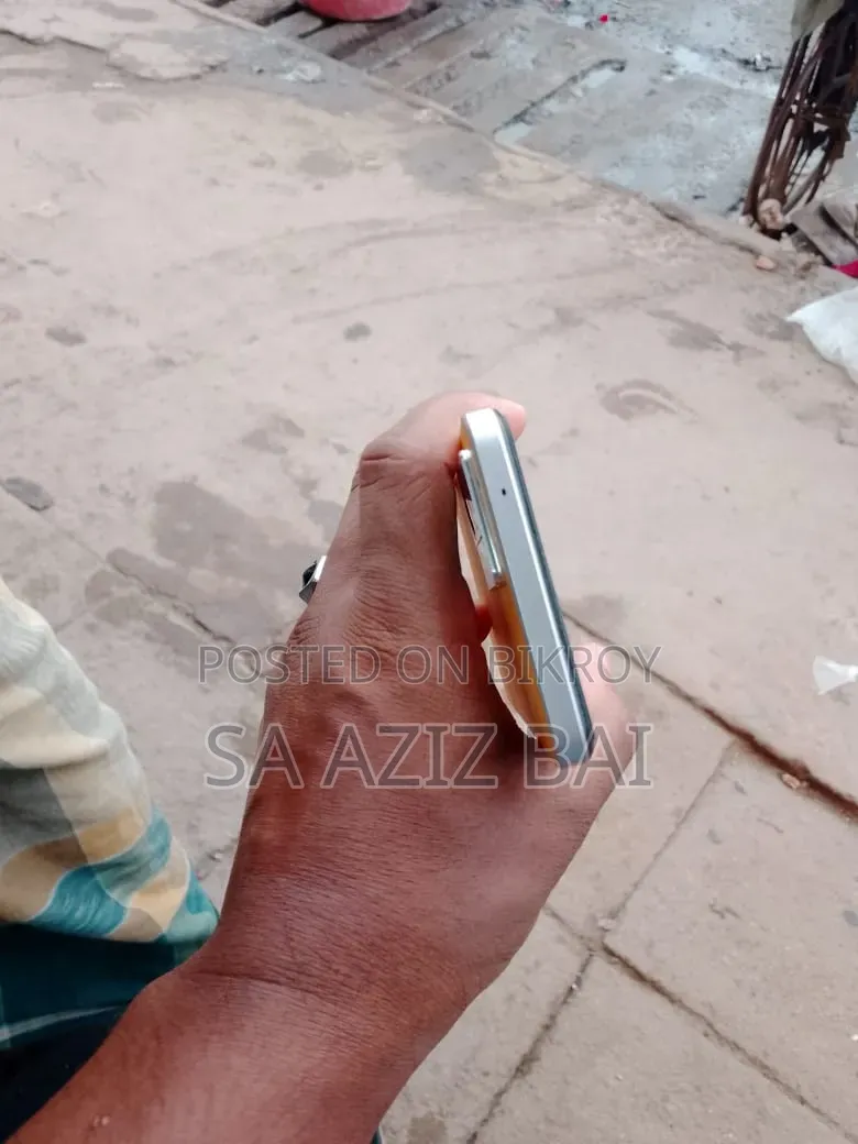 Oppo F21 Pro 128 GB Orange