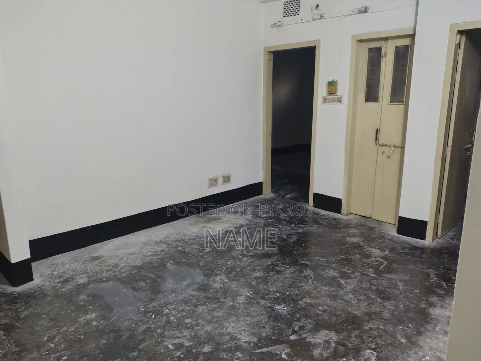 4 Bedroom Apartment in Chorpara for rent