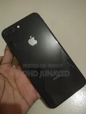Apple iPhone 8 Plus 64 GB Black