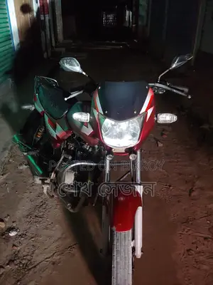 Bajaj CT 100 2016 Red