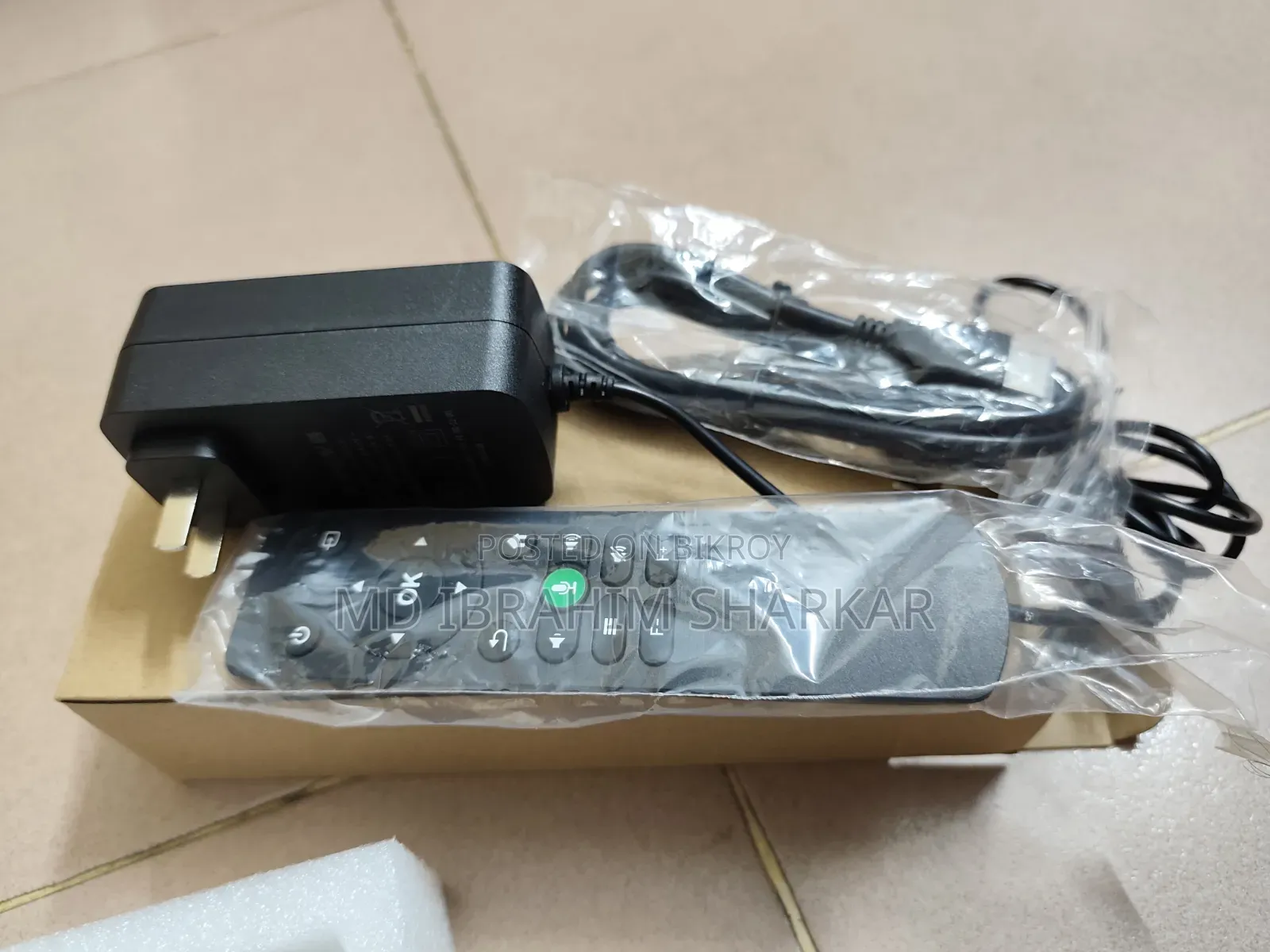 HY 800 (Mini Projector)