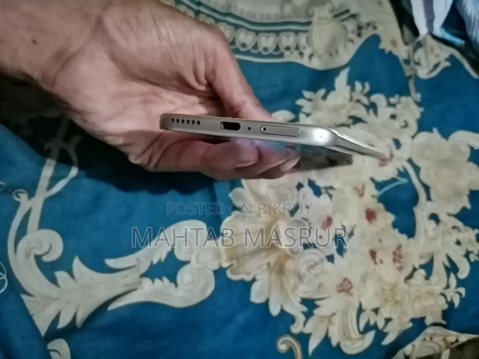 Itel S26 Ultra 256 GB Gold