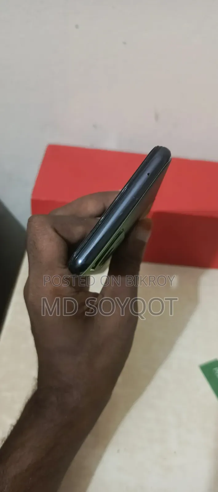 ওয়ানপ্লাস ৯ ১২৮ জিবি ব্ল্যাক