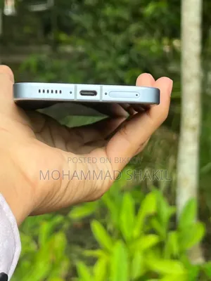 iQOO 256 GB White