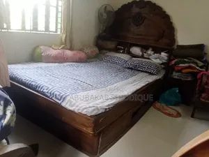 বেডরুম ফার্নিচার