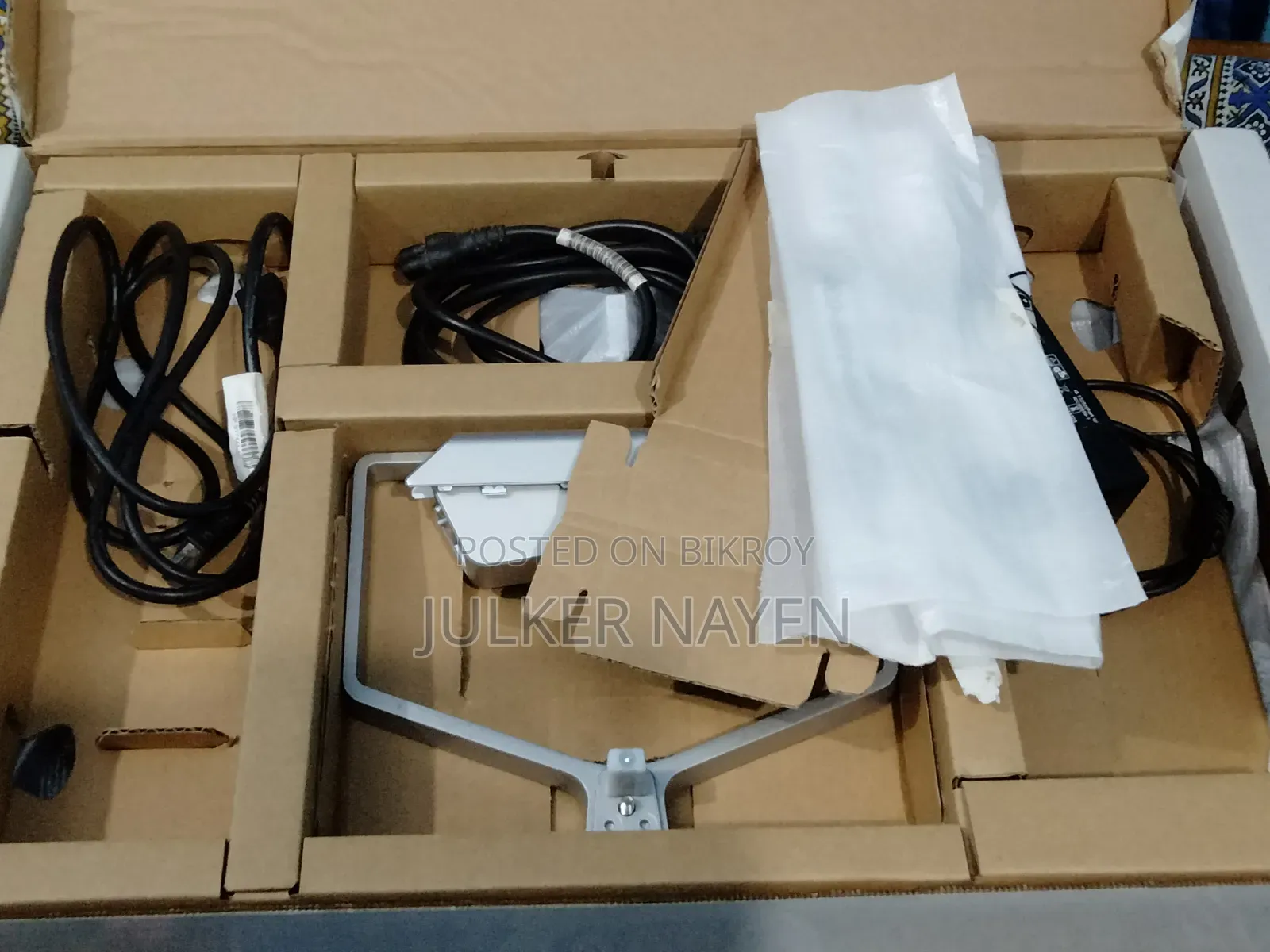 HP M22f 22" Monitor বিক্রি হবে