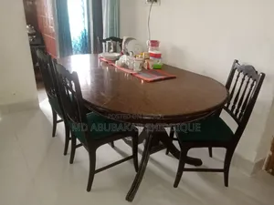 ডাইনিং রুম ফার্নিচার