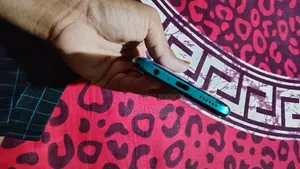 ওয়ালটন ৬৪ জিবি নীল