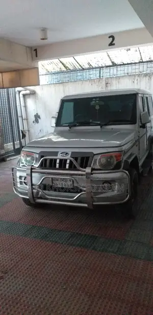 মহিন্দ্রা স্করপিও ২০১৯ সিলভার