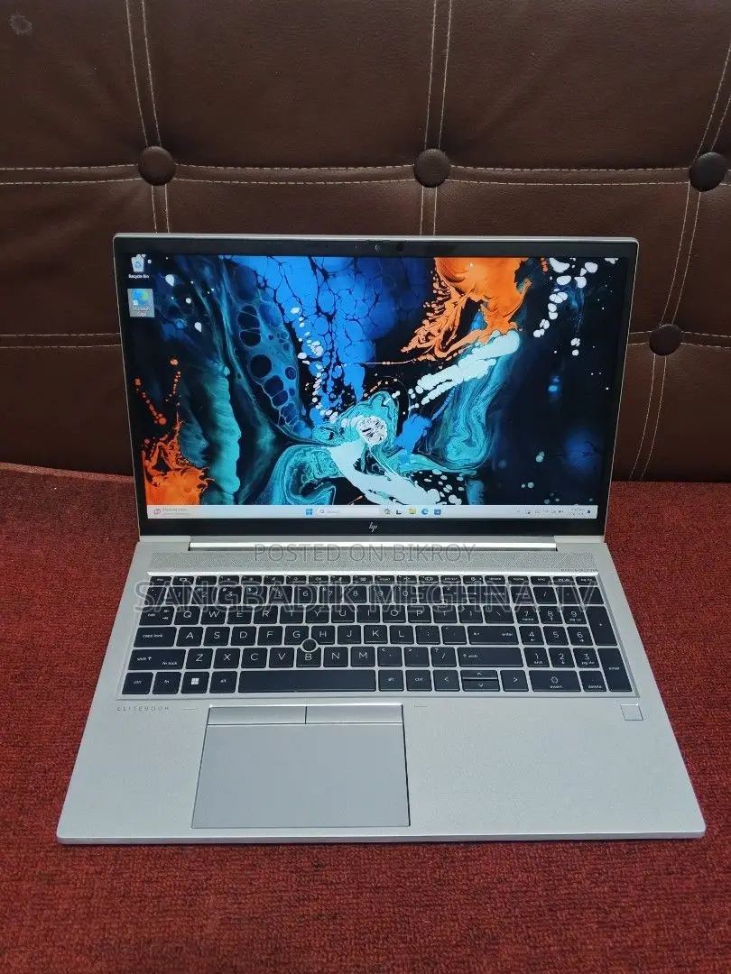 Laptop HP 4GB Intel SSD 500GB