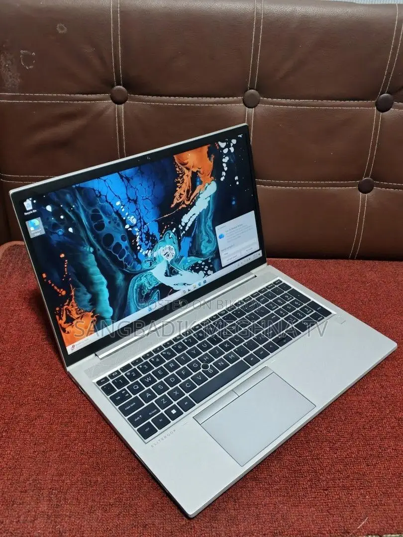 Laptop HP 4GB Intel SSD 500GB