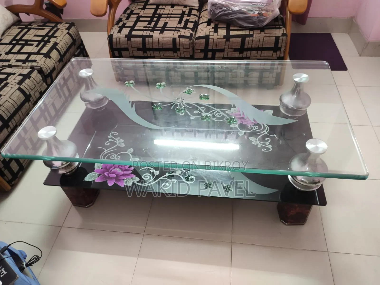 Glass Center Table for Sell