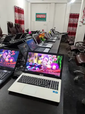 Laptop Asus 8GB AMD Ryzen SSD 512GB