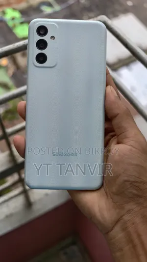 স্যামসাং গ্যালাক্সি এফ১৩ ১২৮ জিবি হোয়াইট