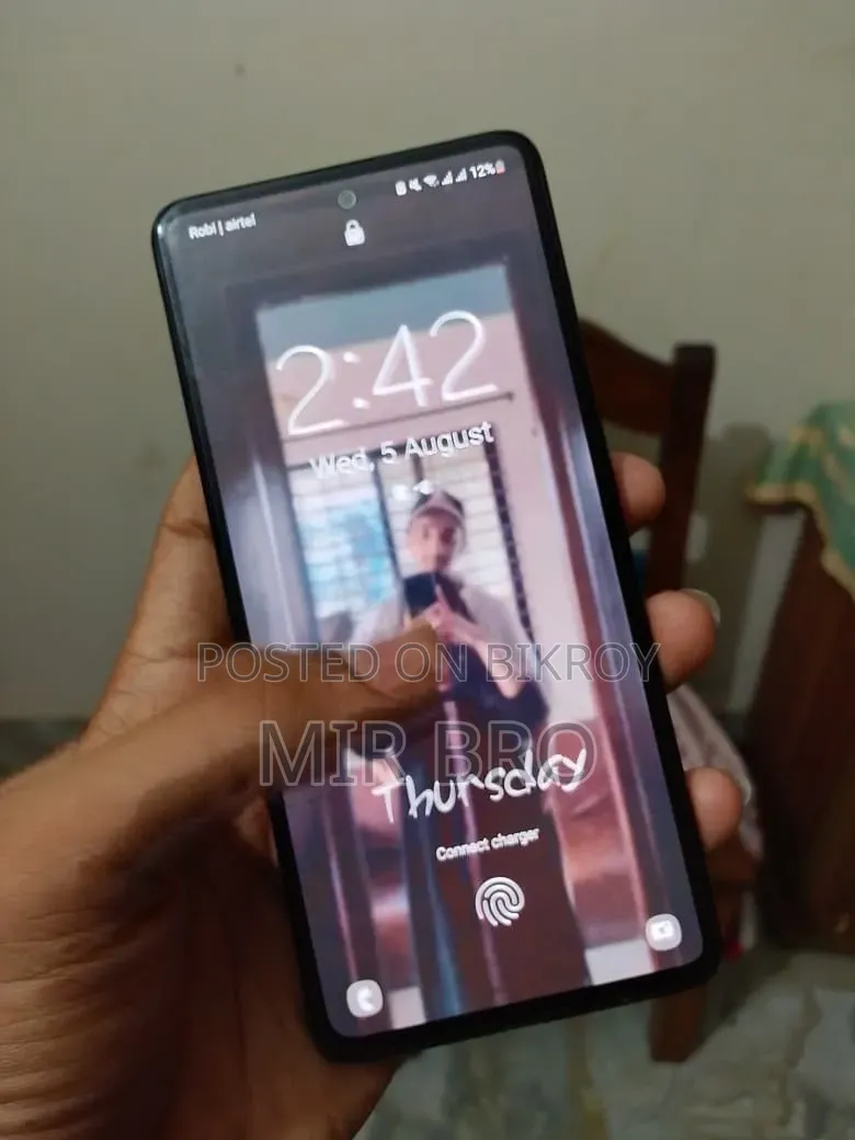 স্যামসাং গ্যালাক্সি এ৫১ ১২৮ জিবি কালো