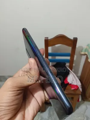 স্যামসাং গ্যালাক্সি এ৫১ ১২৮ জিবি কালো