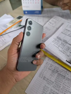 Samsung Galaxy S24+ 256 GB Gray