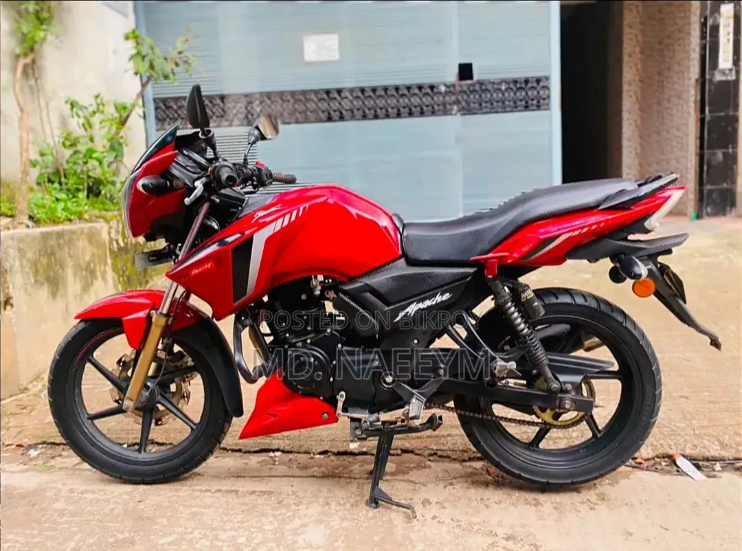 TVS Apache RTR 160 2V 2023 Red