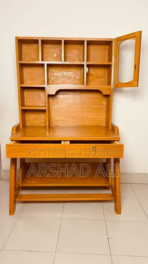 Reading Table