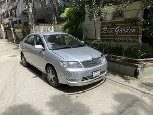 Toyota Corolla 2004 Silver