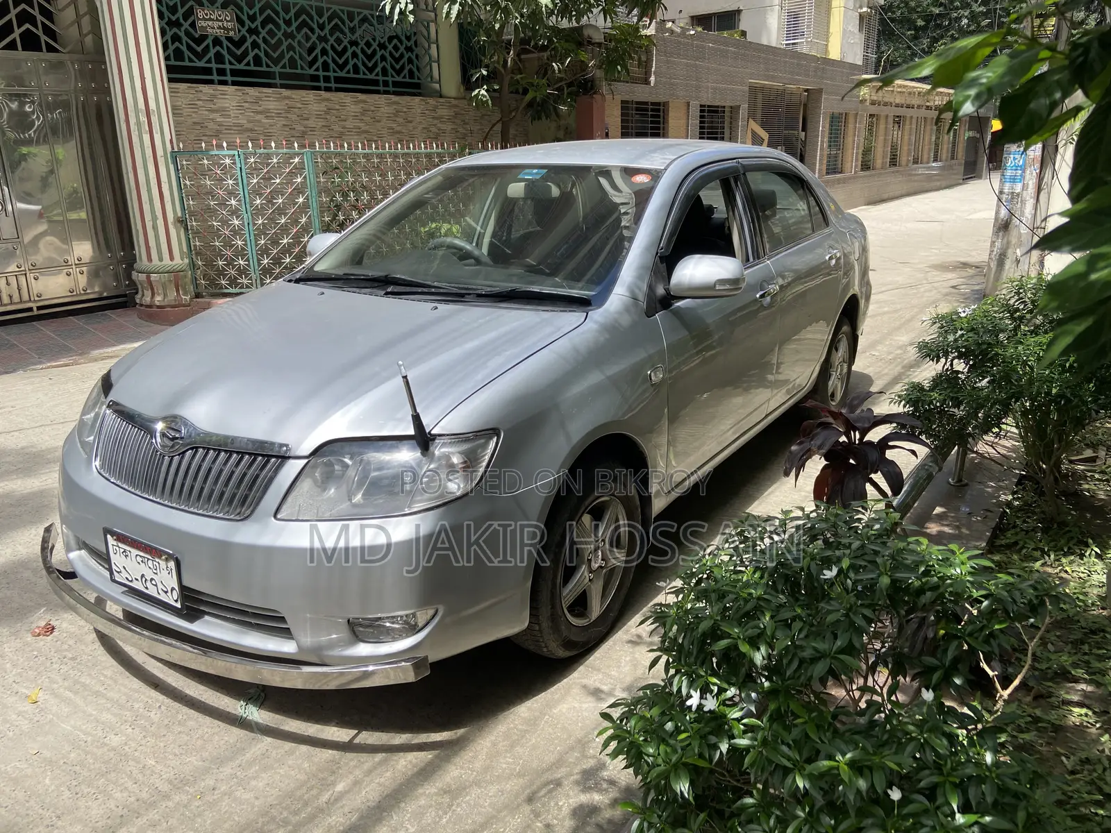 Toyota Corolla 2004 Silver