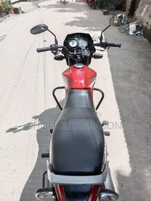 টিভিএস মেট্রো ২০২১ লাল