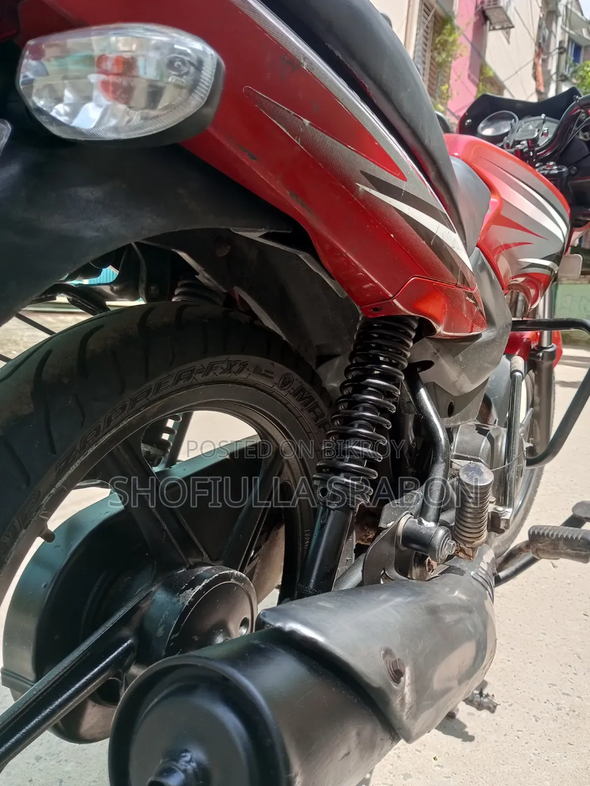 টিভিএস মেট্রো ২০২১ লাল