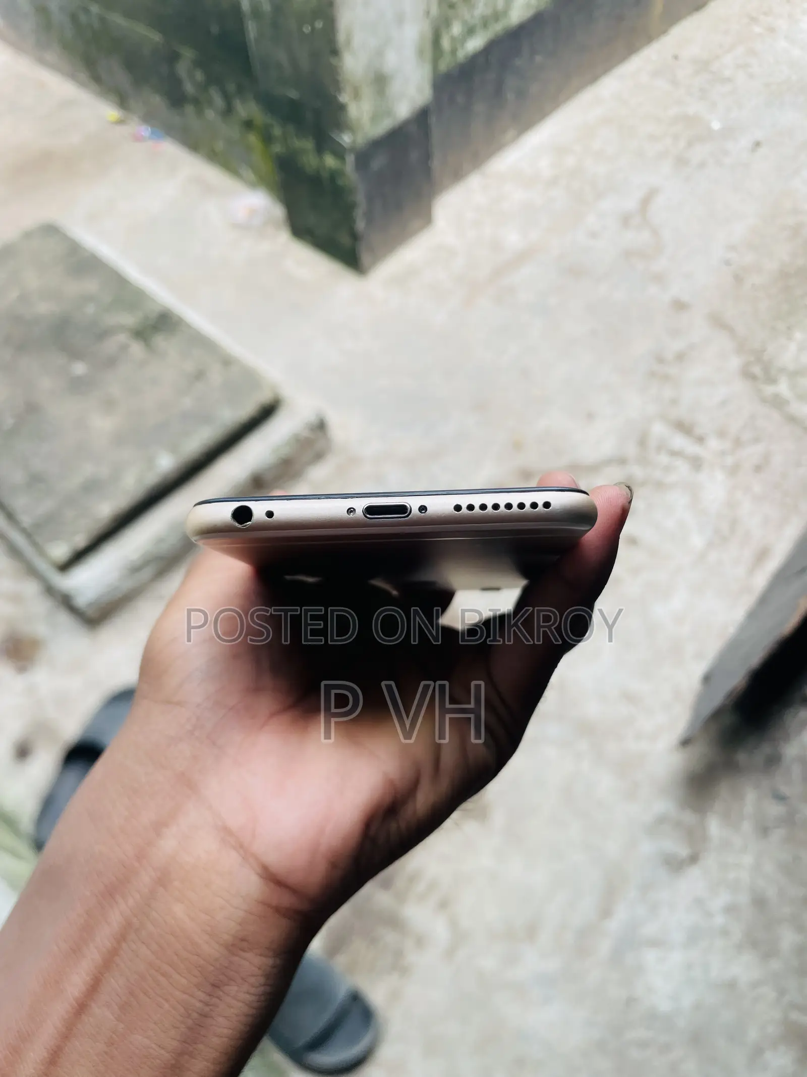 অ্যাপল আইফোন ৬এস প্লাস ১২৮ জিবি সিলভার
