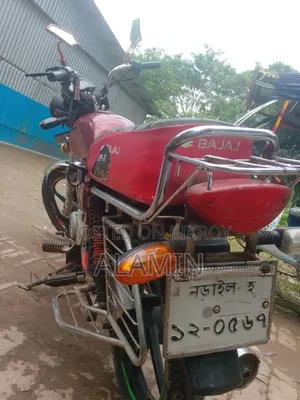বাজাজ বক্সার ১০০ ১৯৯৭ রেড