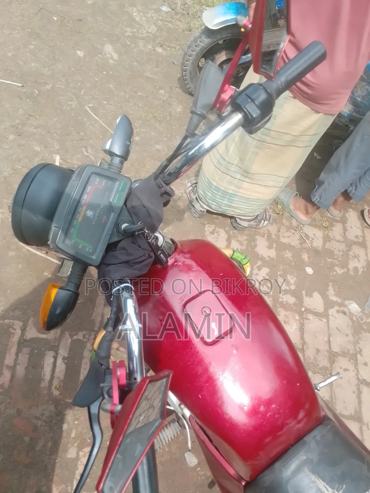 বাজাজ বক্সার ১০০ ১৯৯৭ রেড