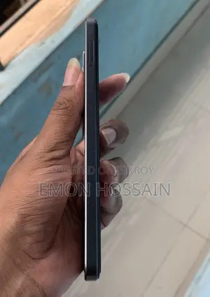 ওয়ানপ্লাস নর্ড এন৩০ এসই ১২৮ জিবি কালো