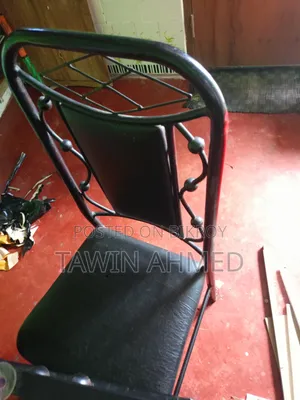 এস এস এর ড্রেইনিং টেবিল