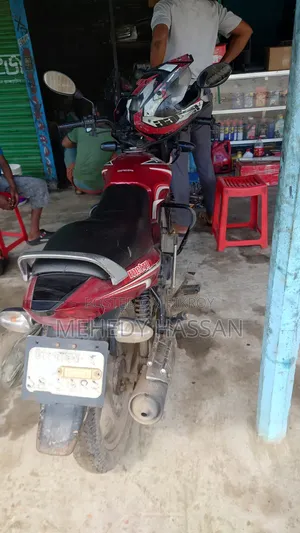 TVS Metro 2017 Red