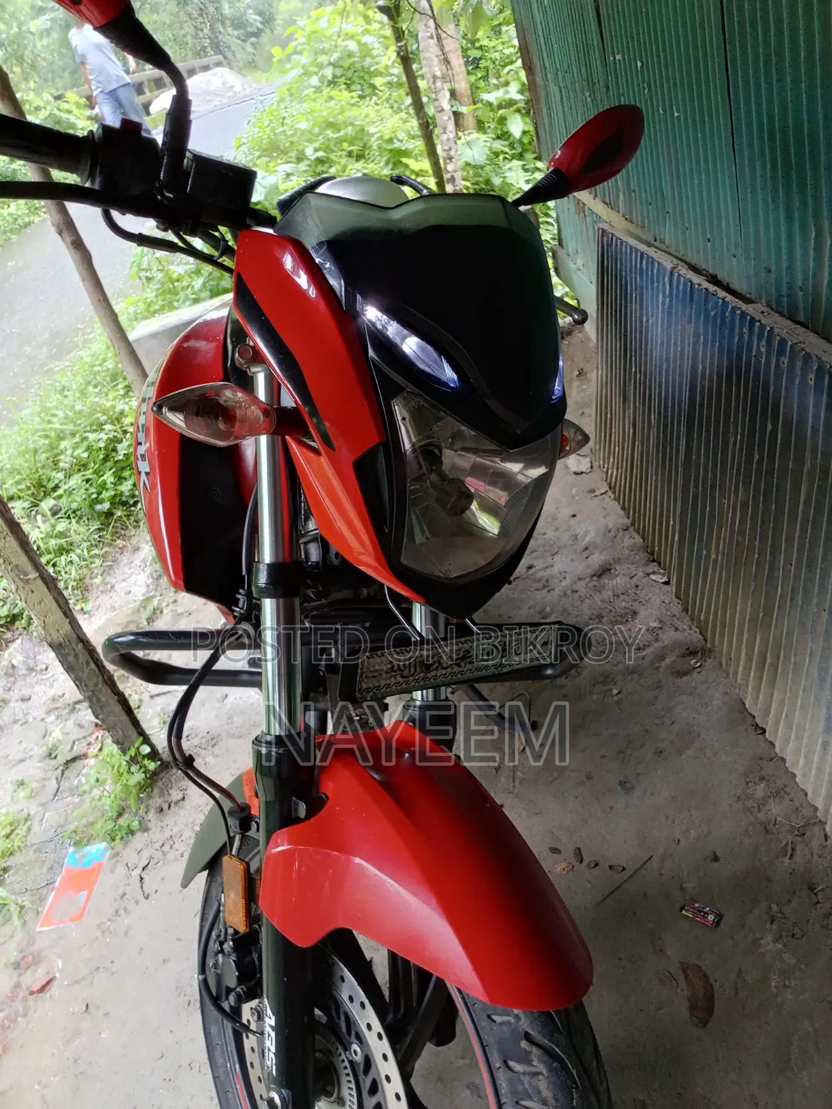 Hero Hunk 150R Dual Disc ABS 2022 Red