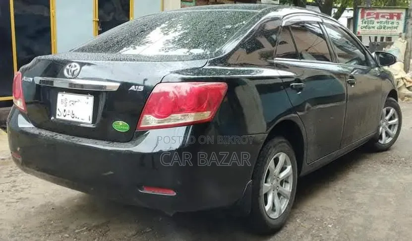 টয়োটা অ্যালিয়ন ২০১৫ কালো