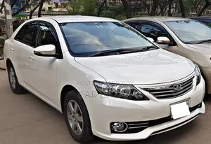 টয়োটা অ্যালিওন ২০১৫ পার্ল