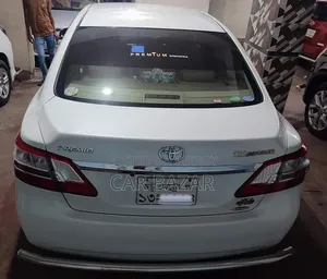 টয়োটা প্রিমিও ১.৫ এফডব্লিউডি ২০১৫ সাদা