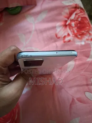 Vivo Y21 64 GB White